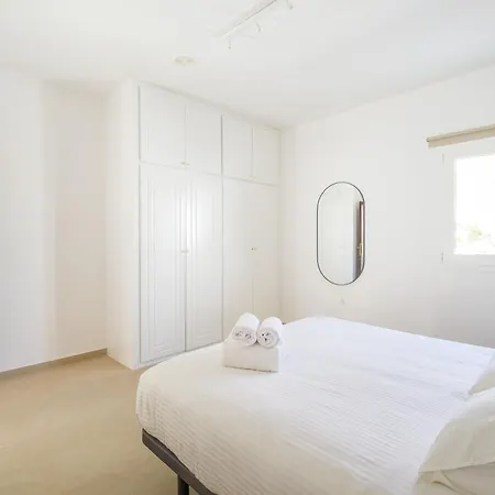 Vila Lobos With Private Pool